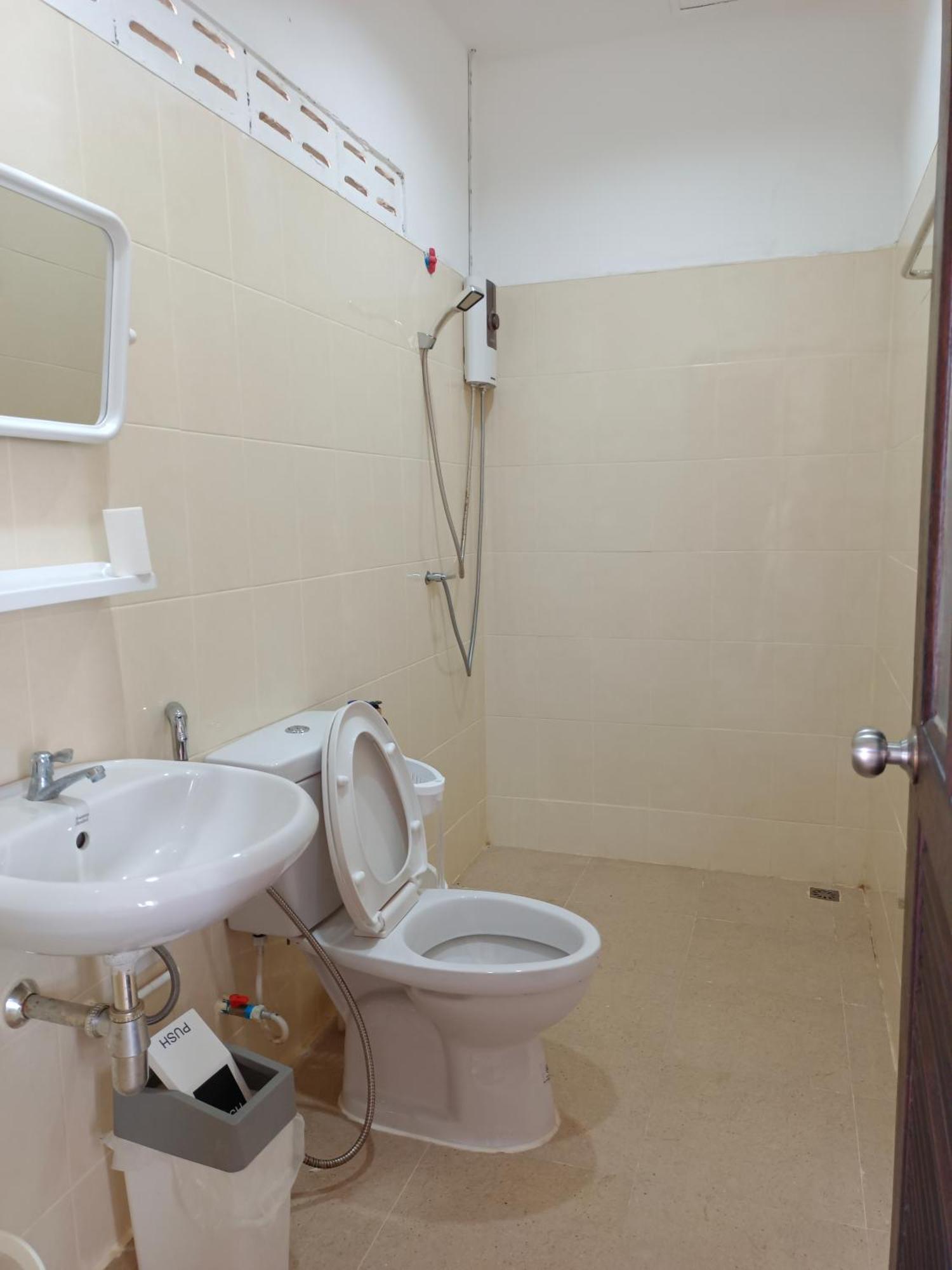 B&N House Apartman Nai Yang Beach Kültér fotó